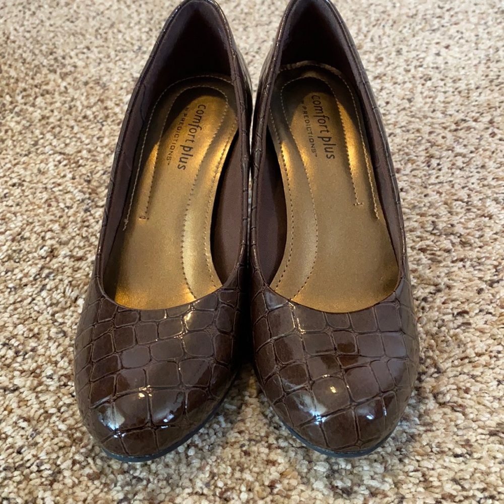 Brown Sz 5 Pumps Comfort + by Predictions